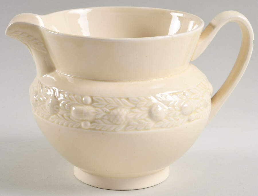 Della Robia Cream (Titian Ware) 48 Oz Pitcher by Adams China-1