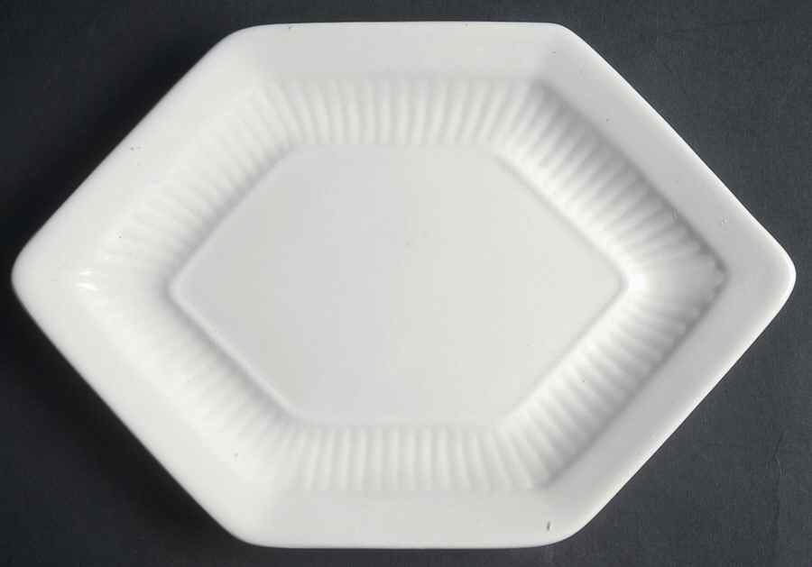 Empress Underplate for Sauce Boat by Adams China-1