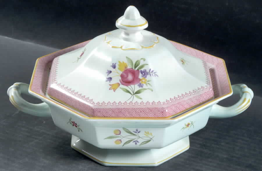 Lowestoft (Newer Backstamp) Round Covered Vegetable by Adams China-1