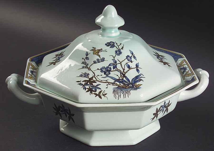 Ming Toi Blue Octagonal Covered Vegetable by Adams China-1