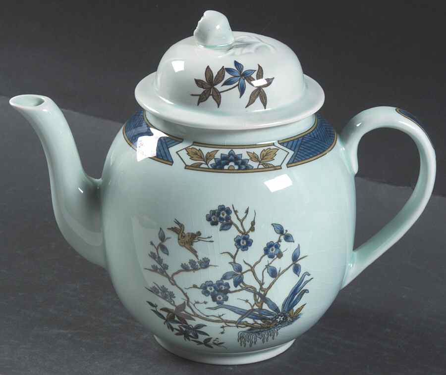 Ming Toi Blue Teapot & Lid by Adams China-1