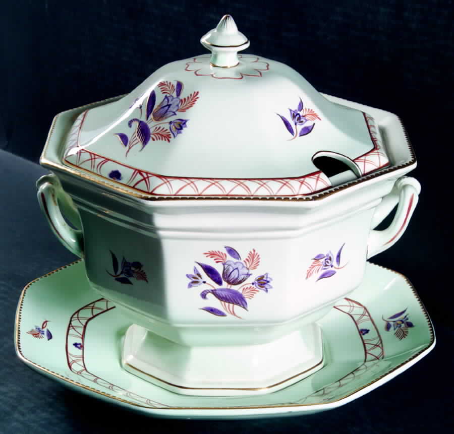 Regent Tureen & Lid w/Underplate by Adams China-1