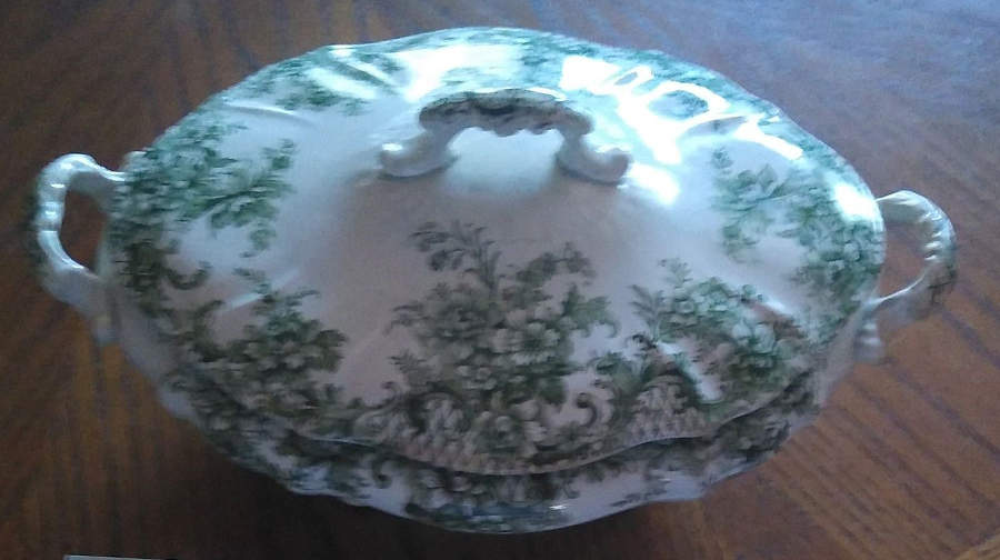 Trellis Green Oval Covered Vegetable by Adams China-1