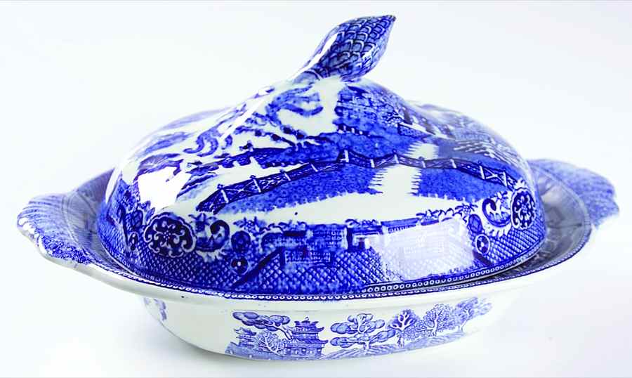 Willow Blue (Smooth, No Trim) Oval Covered Vegetable by Adams China-1