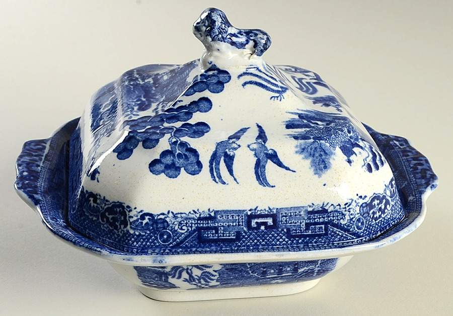 Willow Blue (Smooth, No Trim) Square Covered Vegetable by Adams China-1