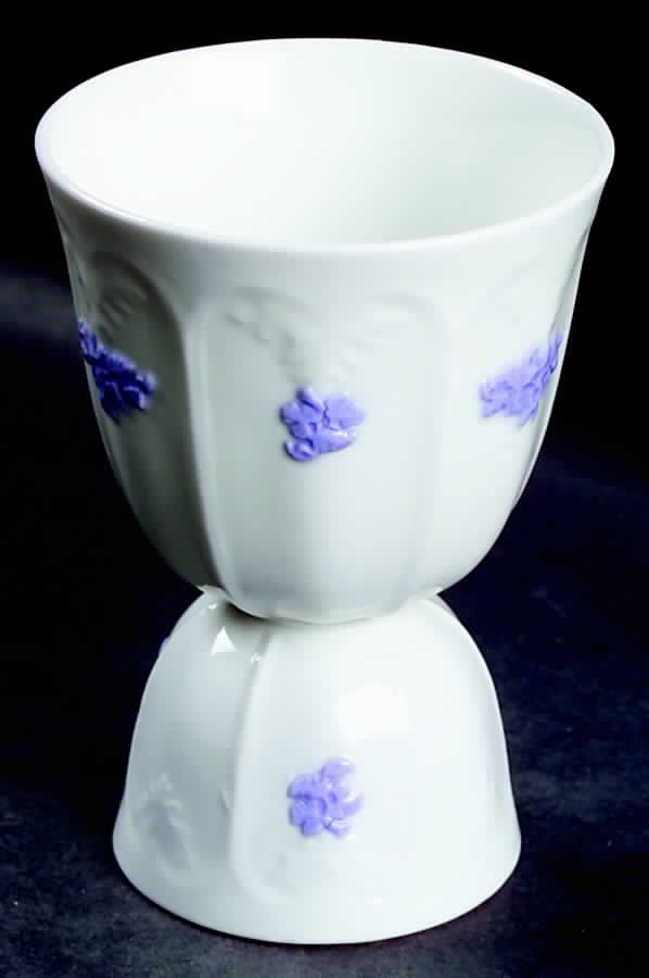 Chelsea (Smooth, Embossed) Double Egg Cup by Adderley-1