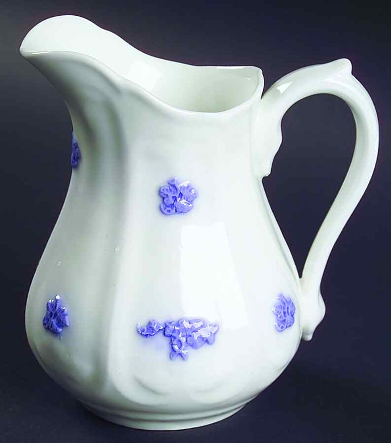 Chelsea (Smooth, Embossed) Creamer by Adderley-1