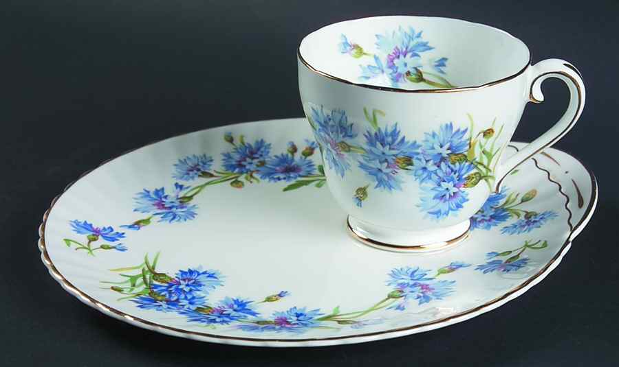 Cornflower Snack Plate & Cup Set by Adderley-1