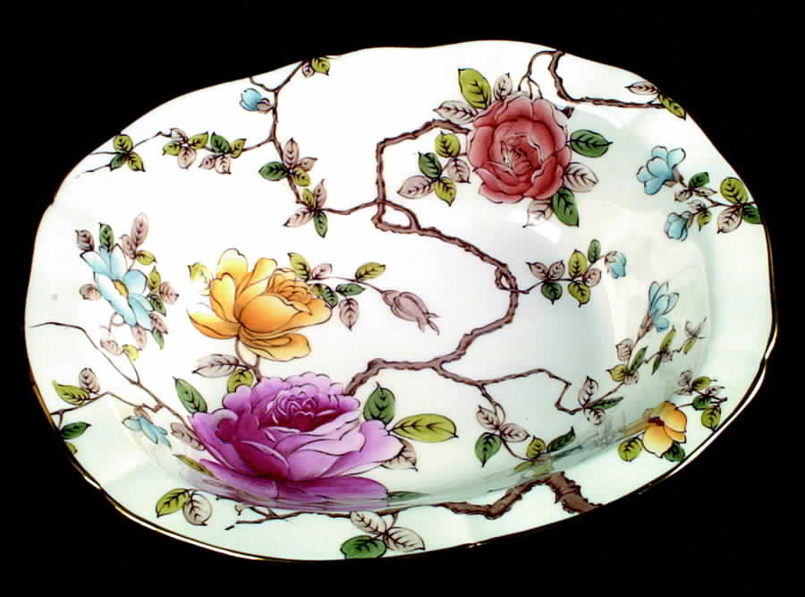 Johanna 9" Oval Vegetable Bowl by Adderley-1