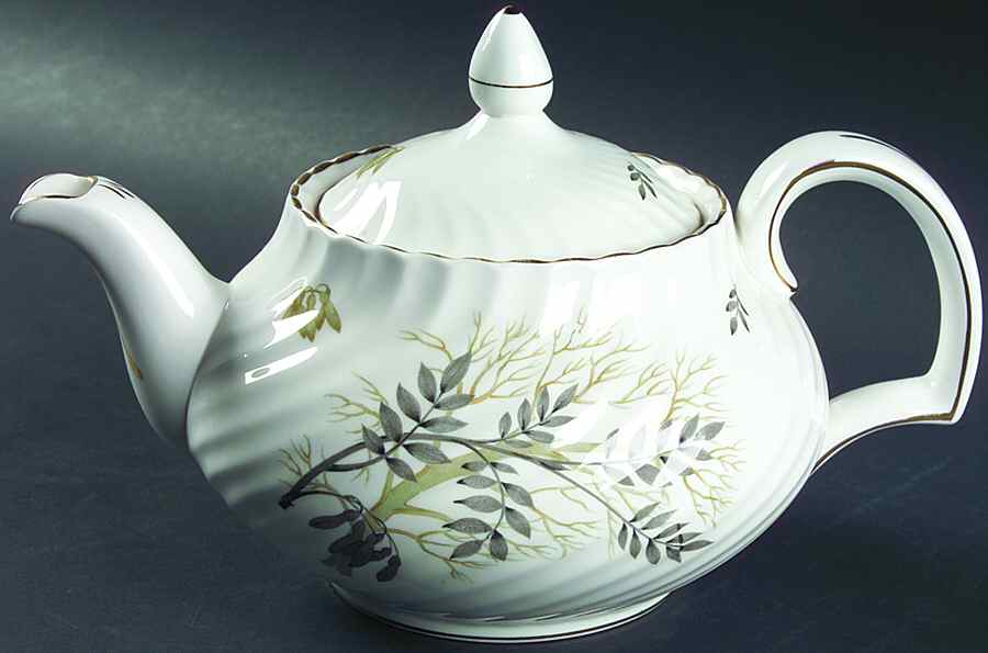Lyncroft Teapot & Lid by Adderley-1