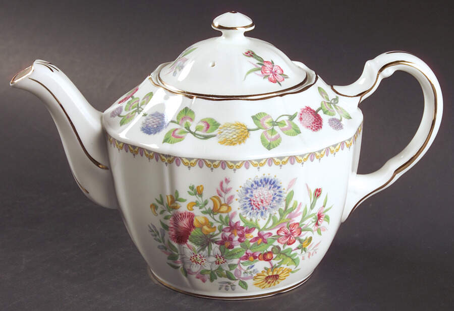 Meadowsweet Mini Teapot & Lid by Adderley-1