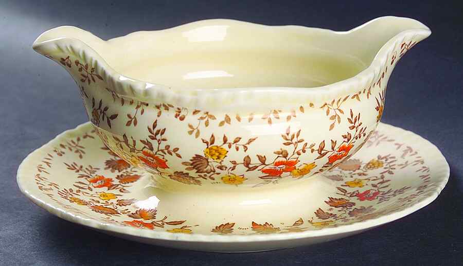 Meadowbrook Gravy Boat with Attached Underplate by Adderley-1
