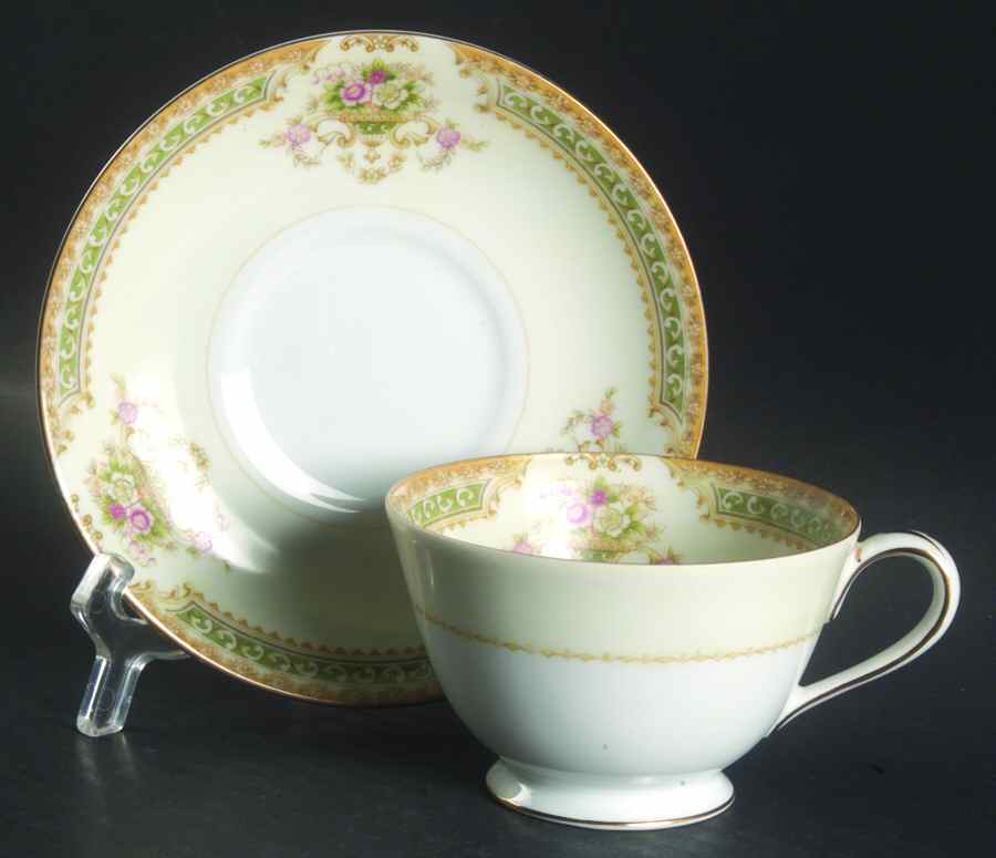 ADL4 Footed Cup & Saucer Set by Adline-1