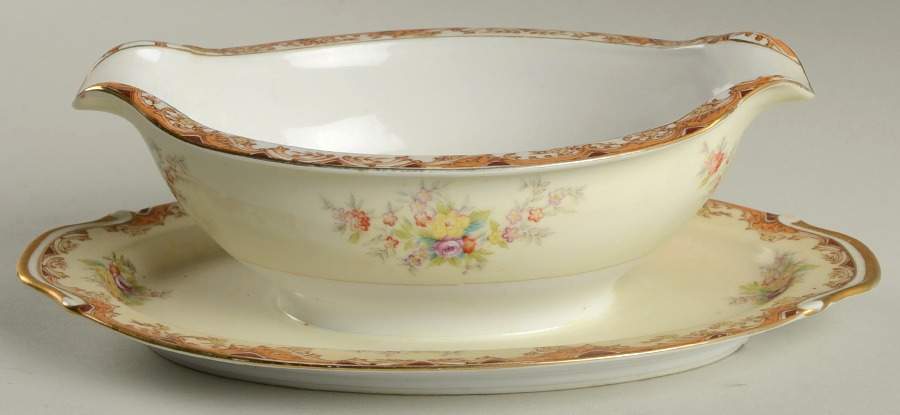 ADL5 Gravy Boat with Attached Underplate by Adline-1