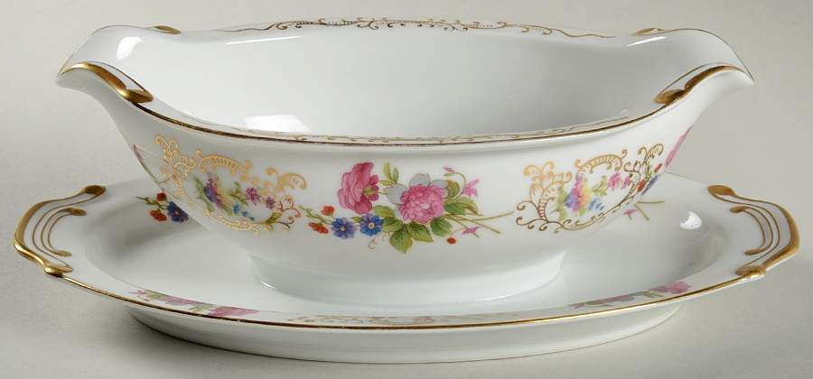 ADL6 Gravy Boat with Attached Underplate by Adline-1