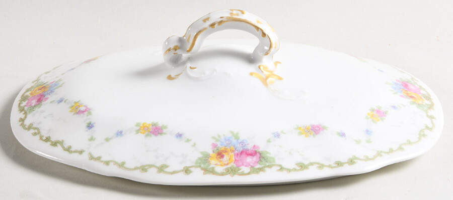 AHR103 Lid for Oval Vegetable by Charles Ahrenfeldt-1