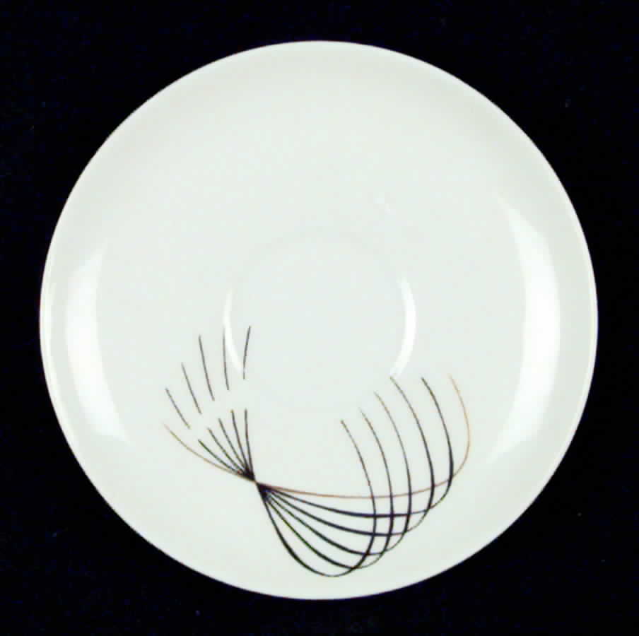 AHR117 Saucer by Charles Ahrenfeldt-1
