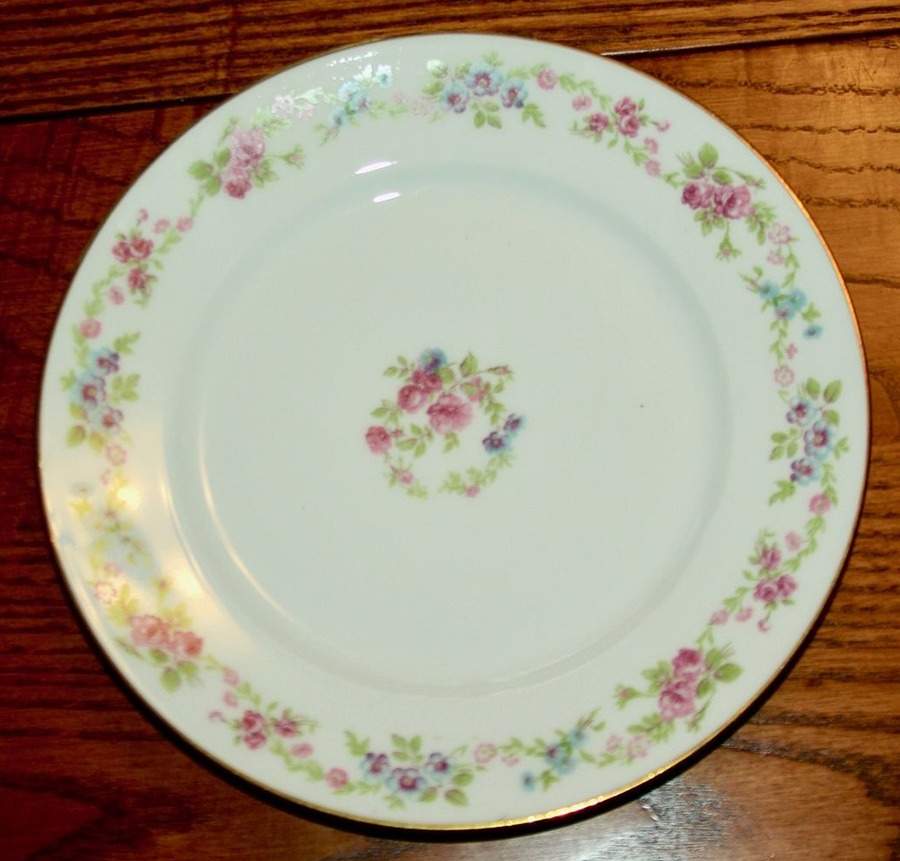 AHR120 Salad Plate by Charles Ahrenfeldt-1