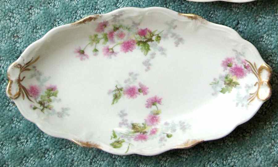 AHR139 11" Oval Serving Platter by Charles Ahrenfeldt-1