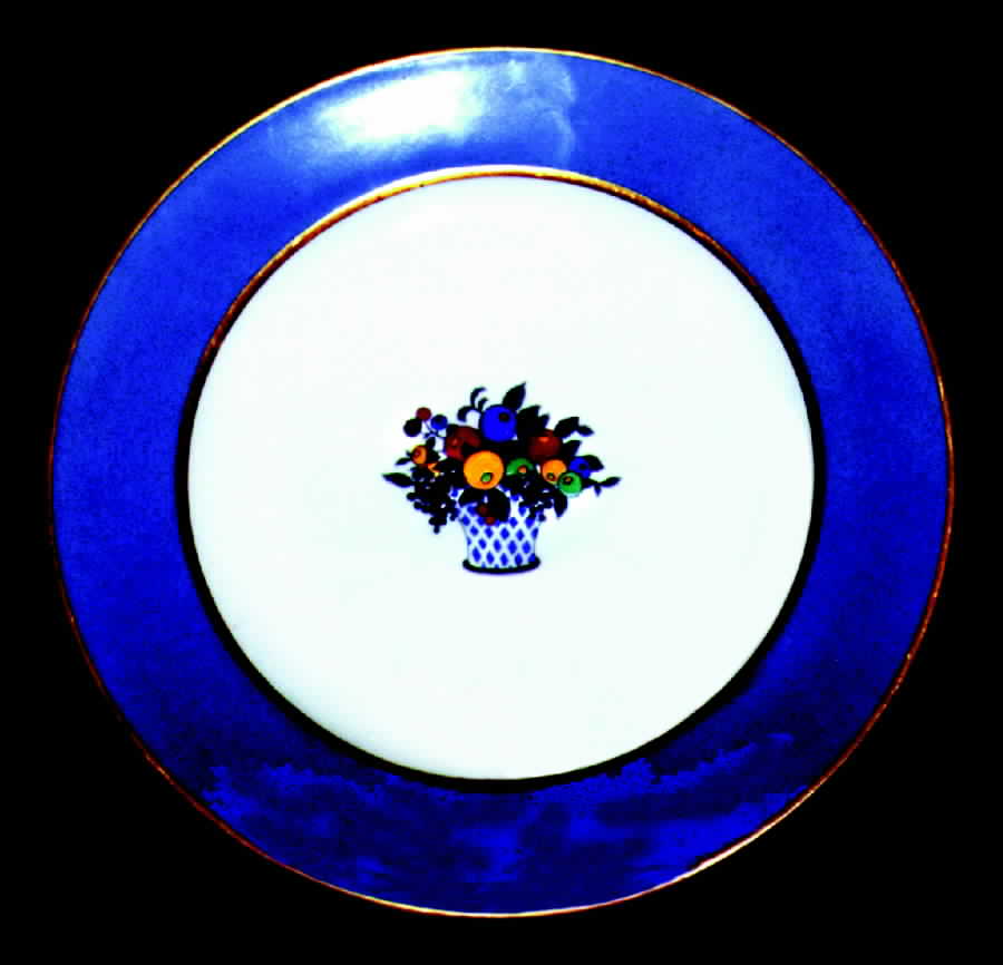AHR162 Dinner Plate by Charles Ahrenfeldt-1