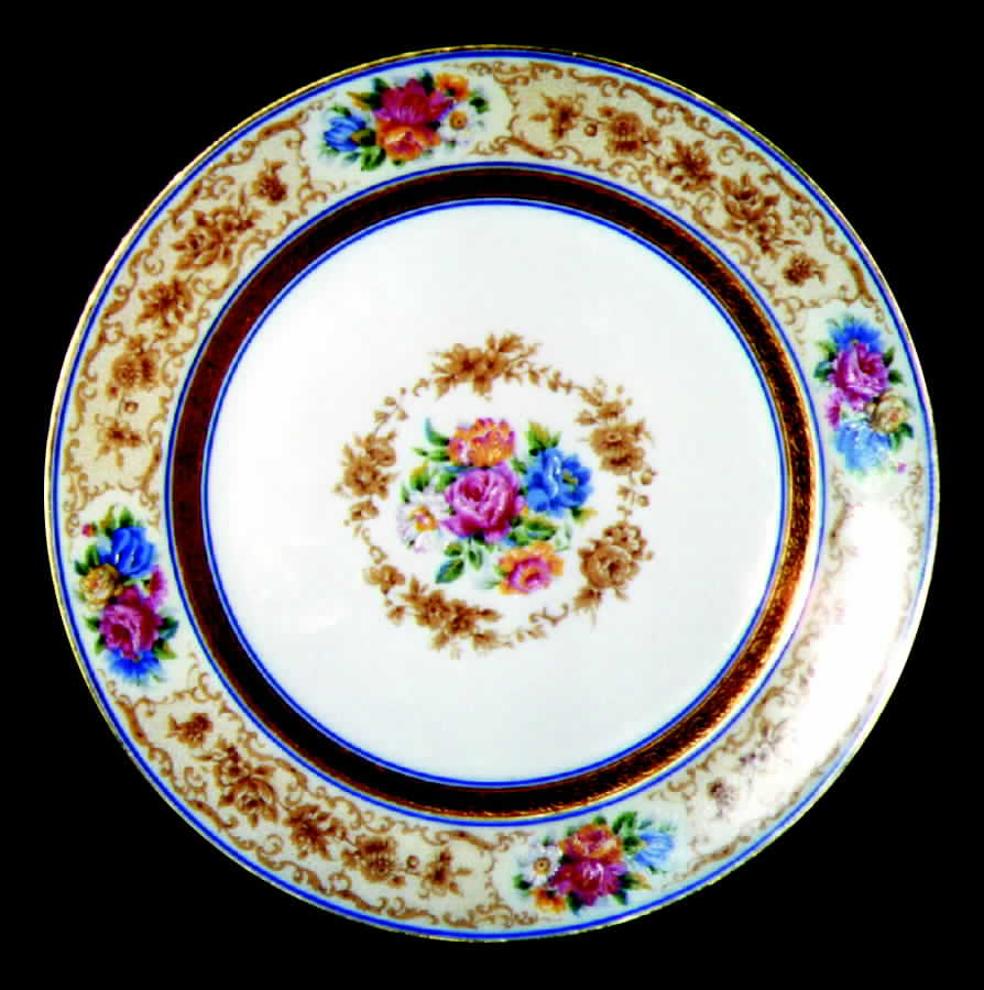 AHR184 Dinner Plate by Charles Ahrenfeldt-1