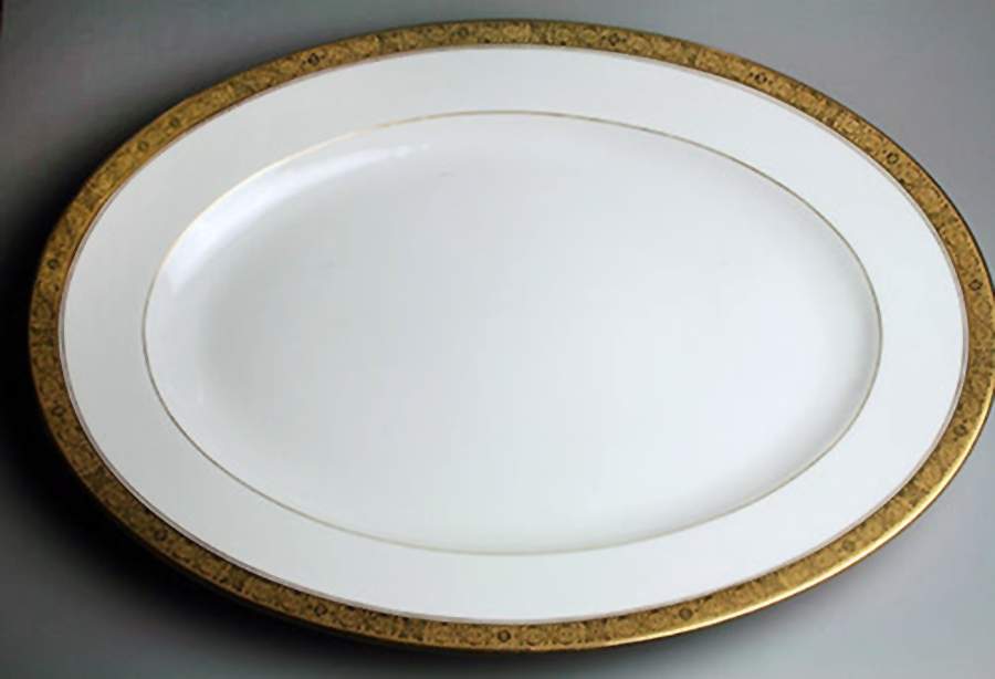 AHR204 14" Oval Serving Platter by Charles Ahrenfeldt-1