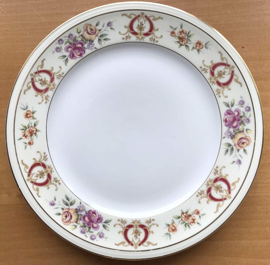 AHR55 Dinner Plate by Charles Ahrenfeldt-1