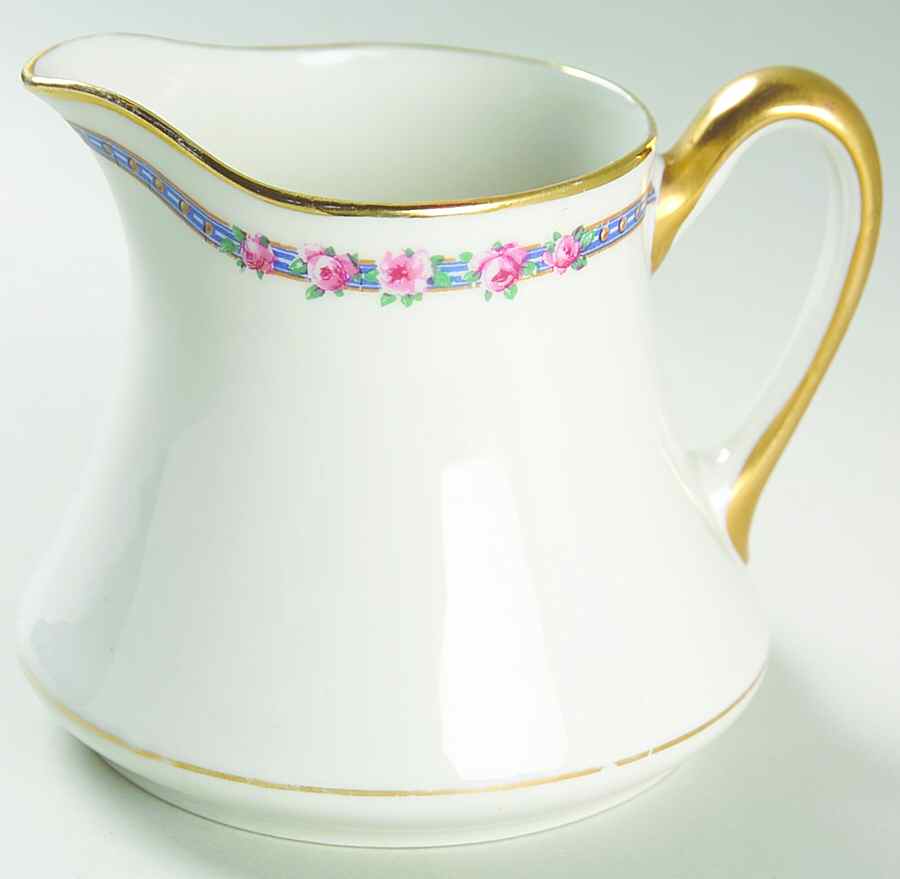 AHR6 Creamer by Charles Ahrenfeldt-1