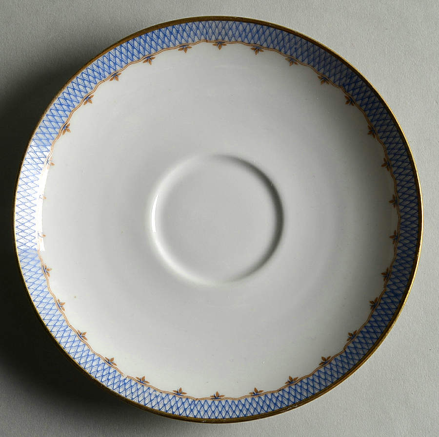 AHR93 Saucer for Flat Cup by Charles Ahrenfeldt-1