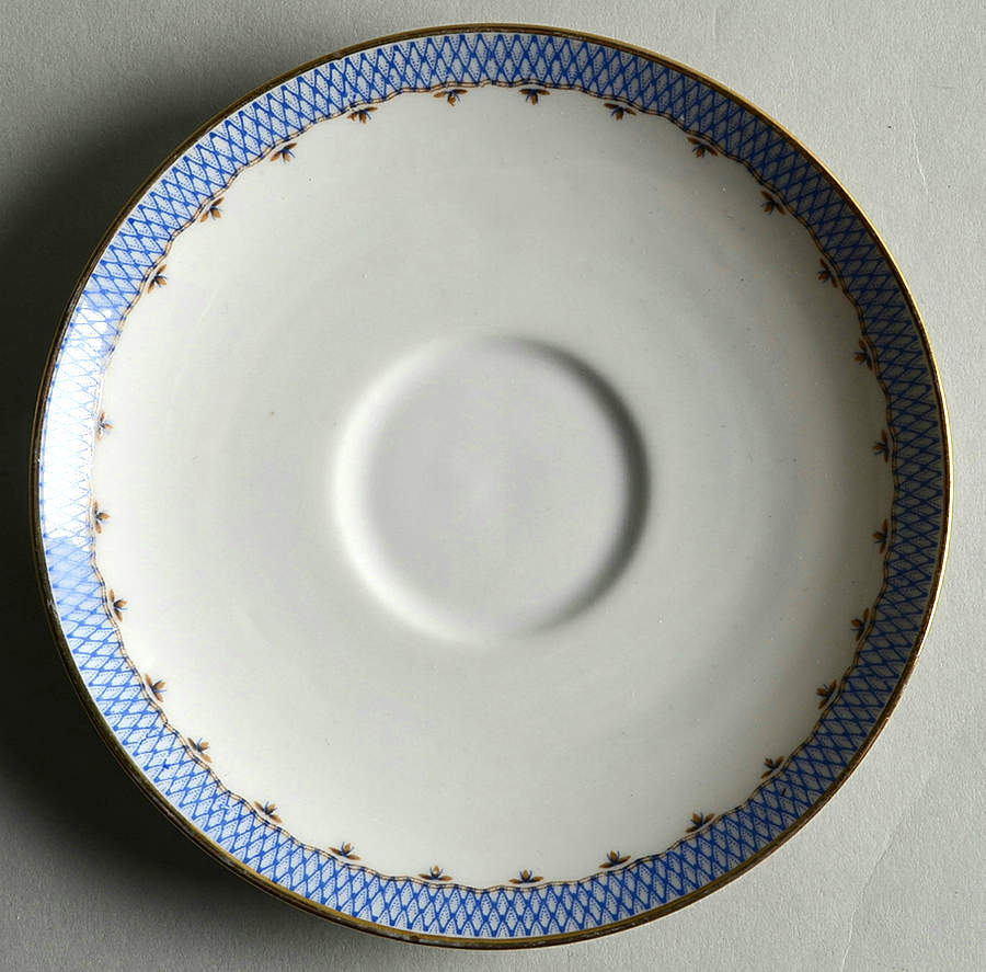 AHR93 Saucer by Charles Ahrenfeldt-1