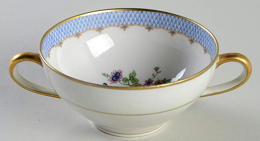 AHR93 Flat Bouillon Cup by Charles Ahrenfeldt-1