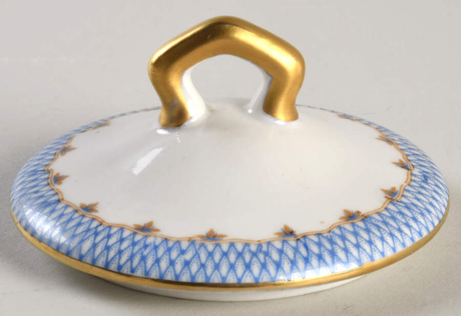 AHR93 Lid for Sugar Bowl by Charles Ahrenfeldt-1