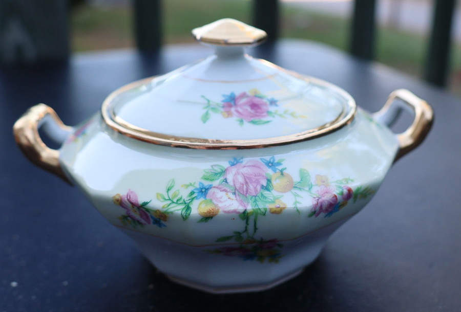 AHR94 Sugar Bowl & Lid by Charles Ahrenfeldt-1