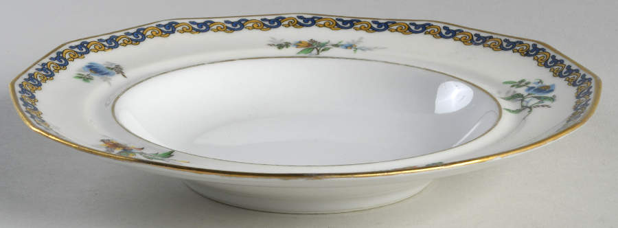 AHR95 Round Butter No Lid by Charles Ahrenfeldt-1