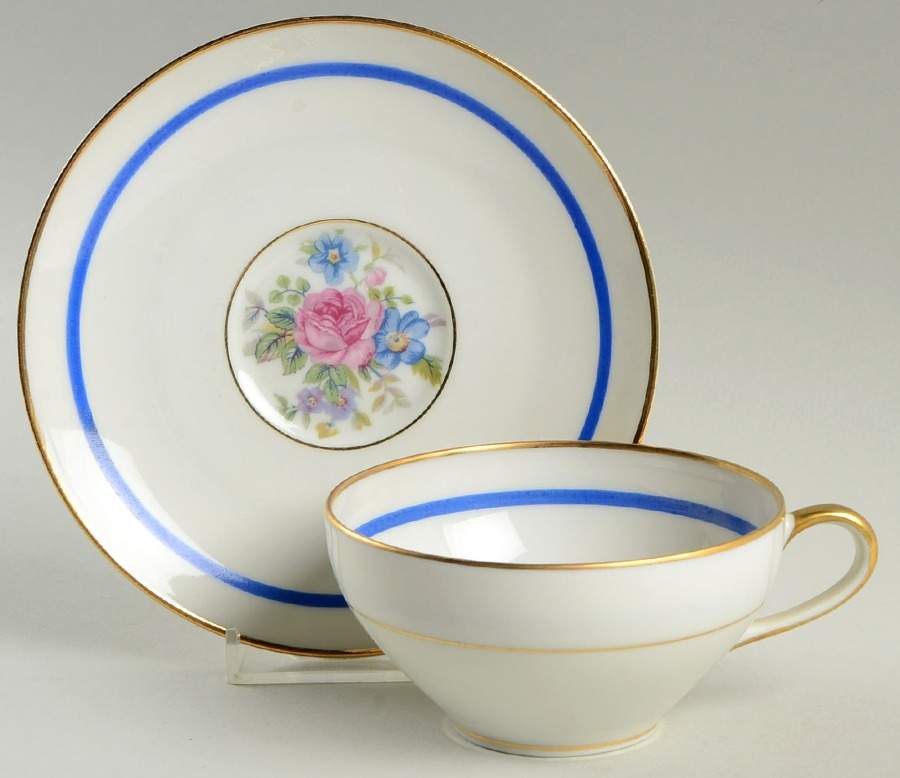 Calais Flat Cup & Saucer Set by Charles Ahrenfeldt-1