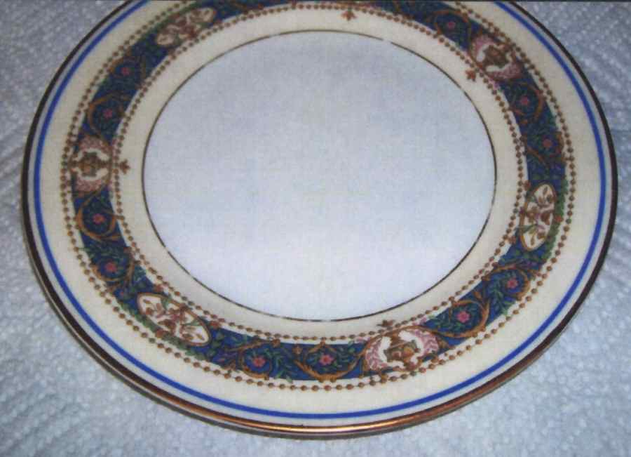 Montparnasse Dinner Plate by Charles Ahrenfeldt-1