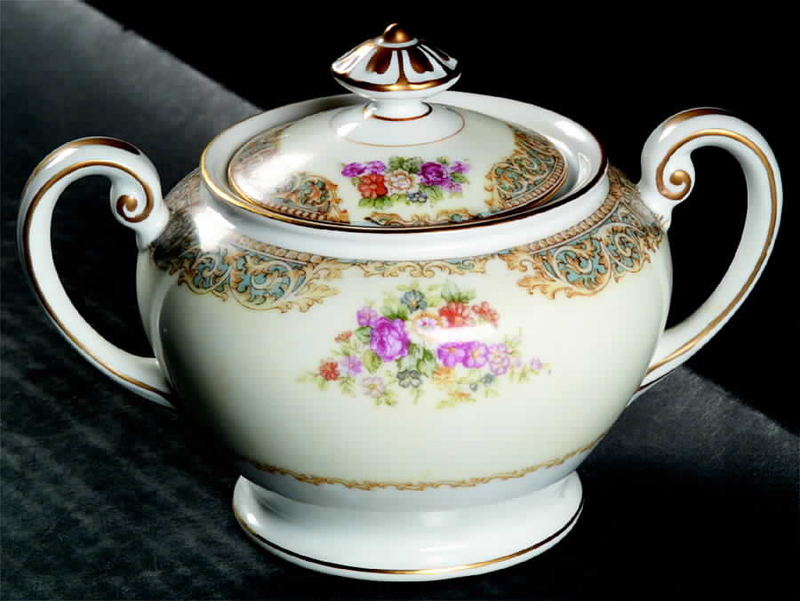 AIC1 Sugar Bowl & Lid by Aichi-1