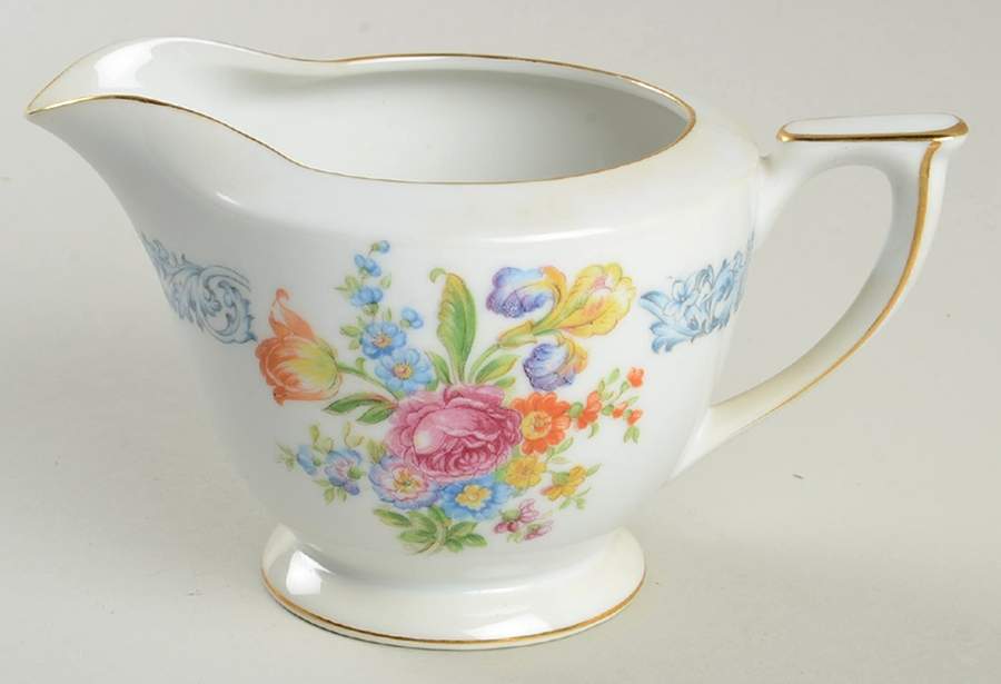 Sheffield Creamer by Aichi-1
