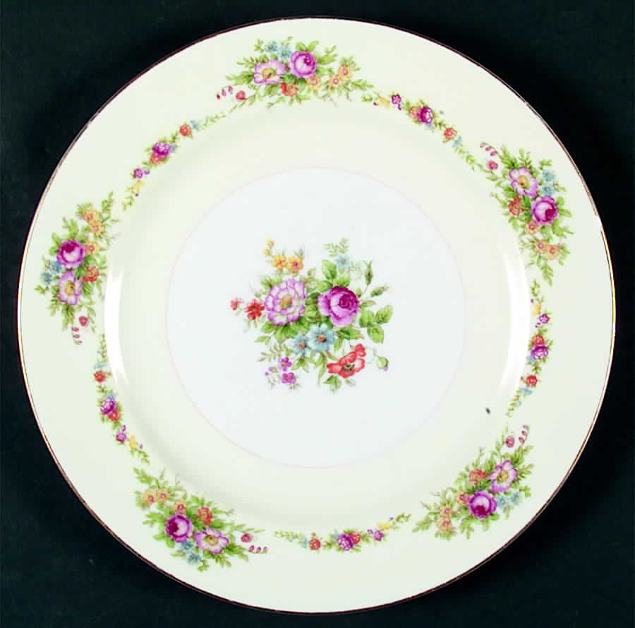AIC7 Dinner Plate by Aichi-1