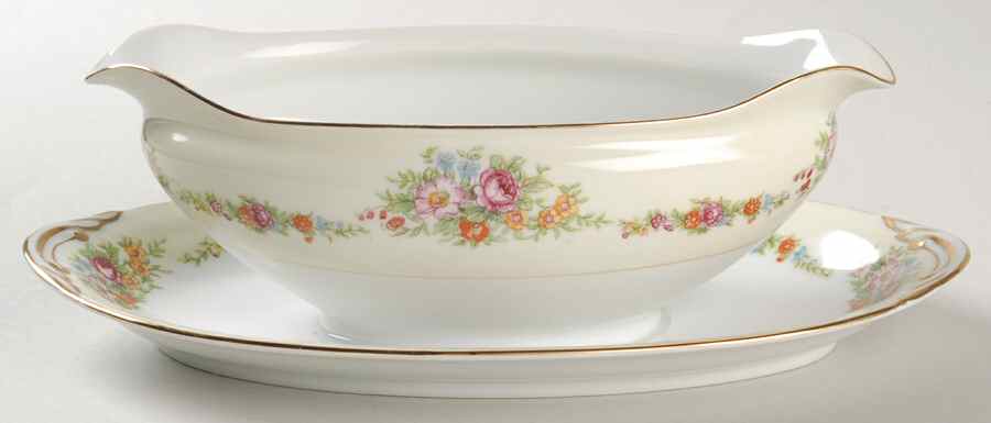 AIC7 Gravy Boat with Attached Underplate by Aichi-1