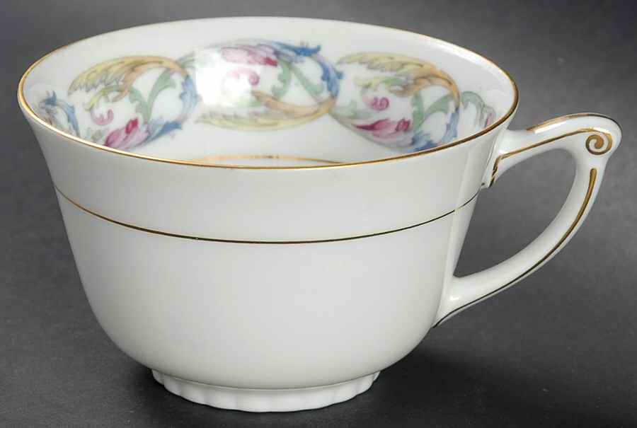 Acanthus Flat Cup by Aladdin-1