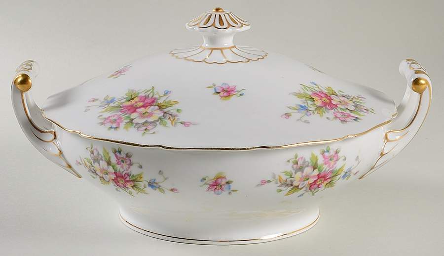 Boquet Round Covered Vegetable by Aladdin-1
