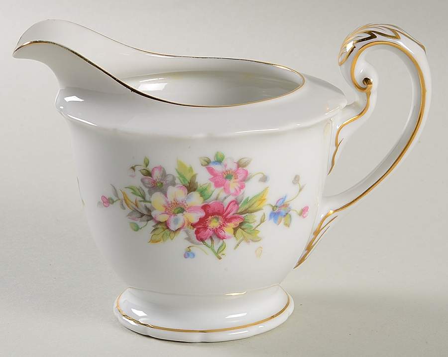 Boquet Creamer by Aladdin-1