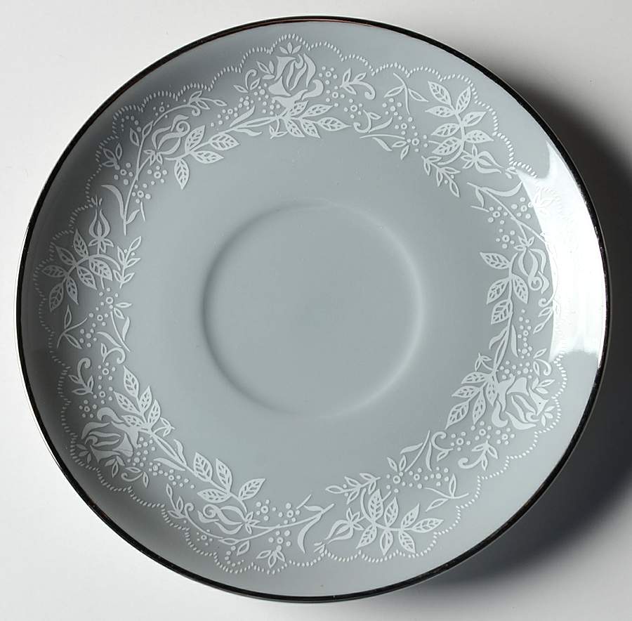 Bridal Lace Saucer for Footed Cup by Aladdin-1