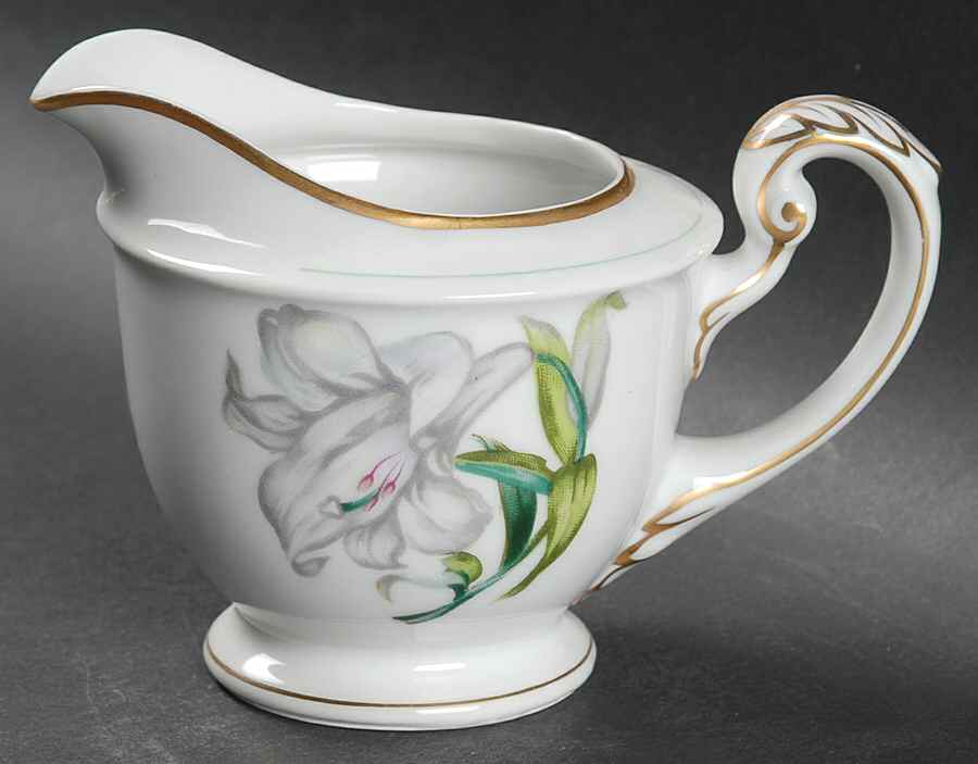 Donna Lily Creamer by Aladdin-1