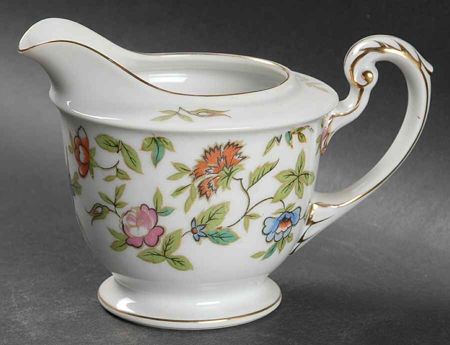 Fantasia Creamer by Aladdin-1