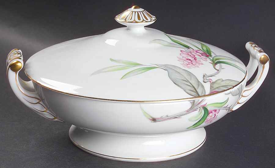 Larkspur Round Covered Vegetable by Aladdin-1