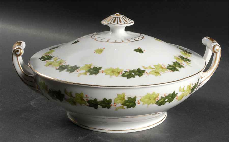 May Fair (Ivy Around Center) Round Covered Vegetable by Aladdin-1