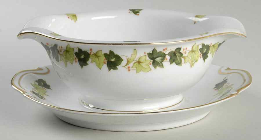 May Fair (Ivy Around Center) Gravy Boat with Attached Underplate by Aladdin-1