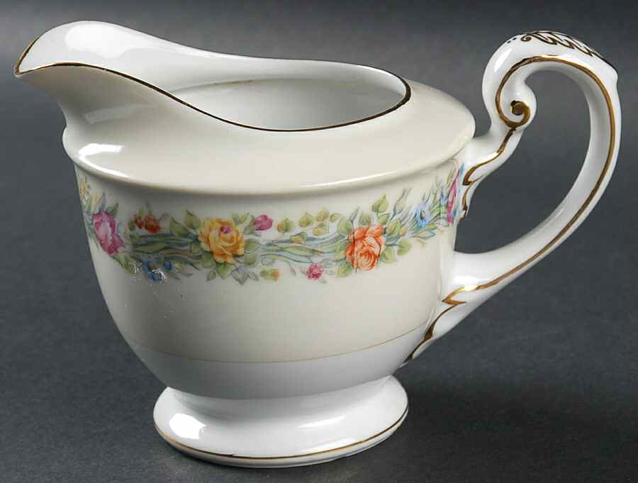 Stafford Creamer by Aladdin-1